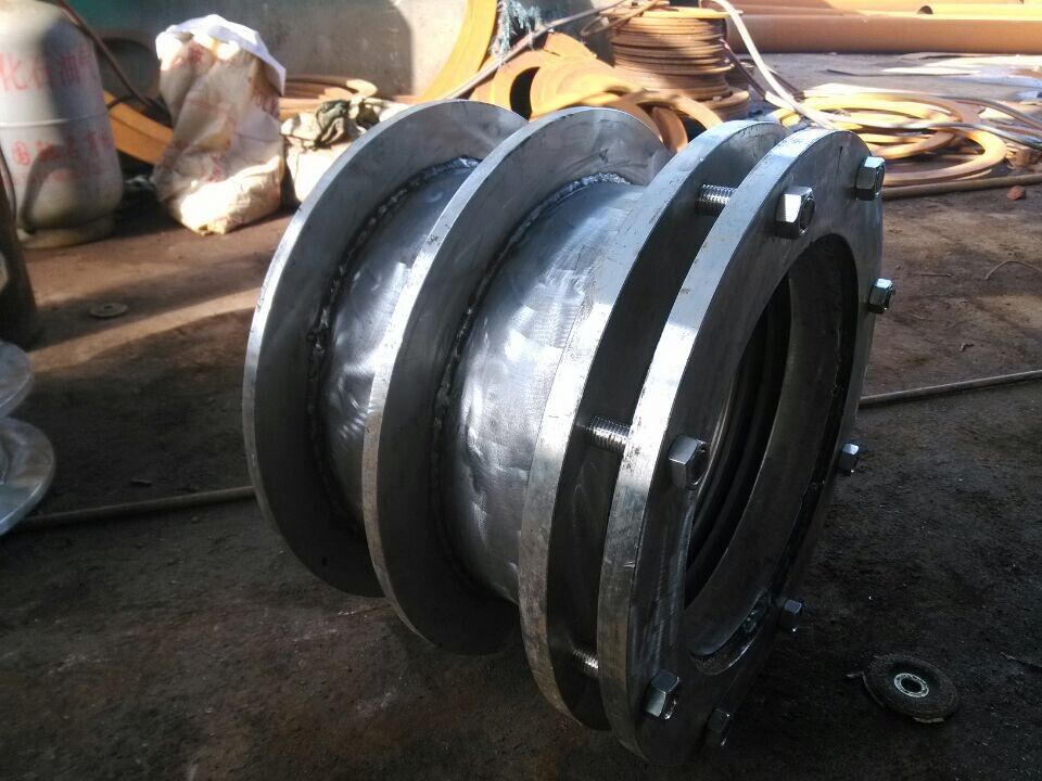 �������Է�ˮ�׹�