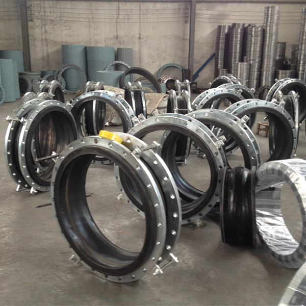 ������������z���^