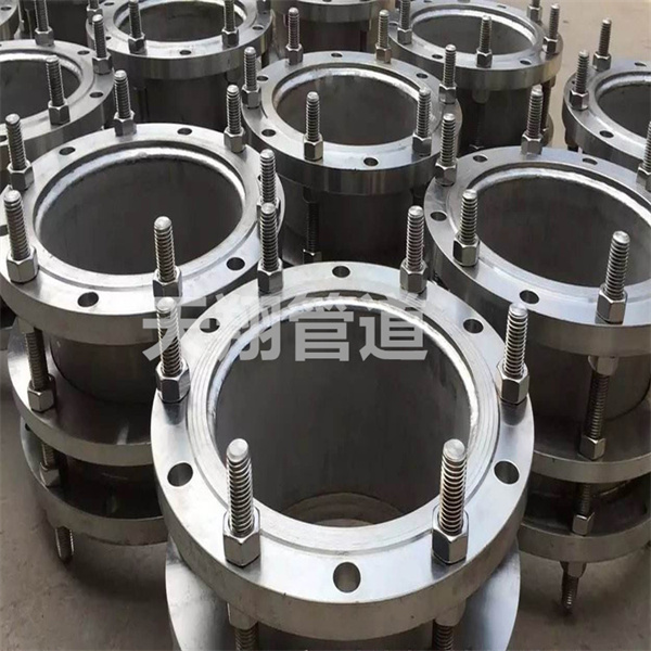 ������s���^